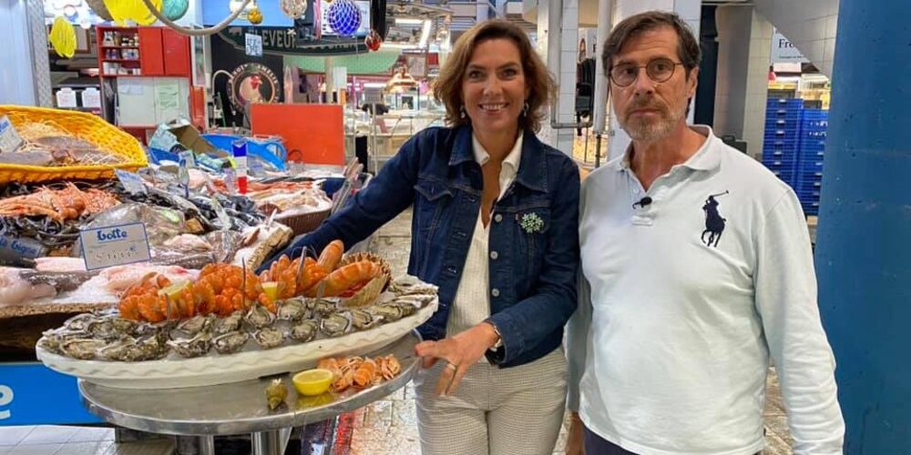 Sophie Menut – Bruno Caironi – Stand Au Petit charlot aux Halles de Troyes