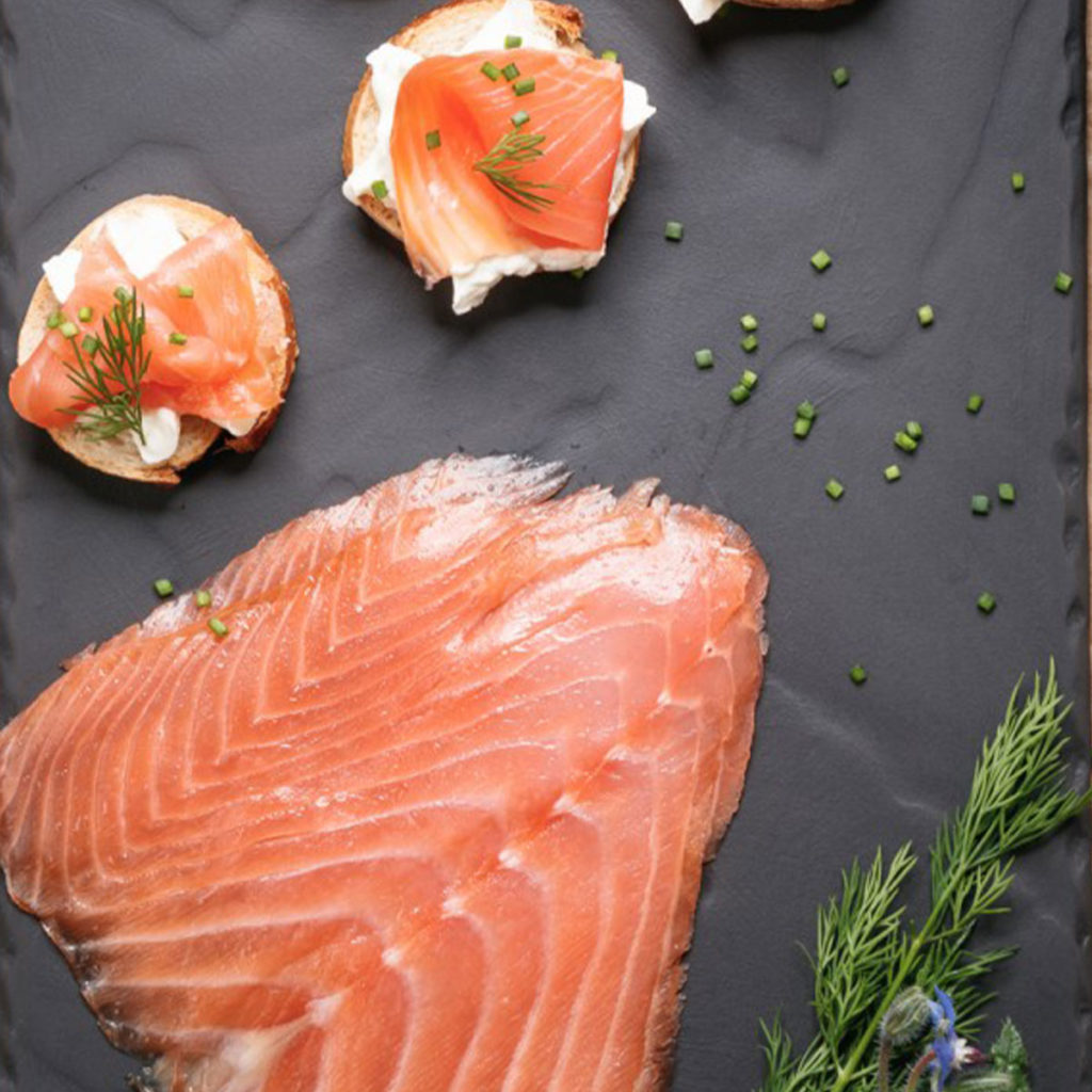 Saumon fumé Norvège prétranché (x1 kg) Au Petit Charlot